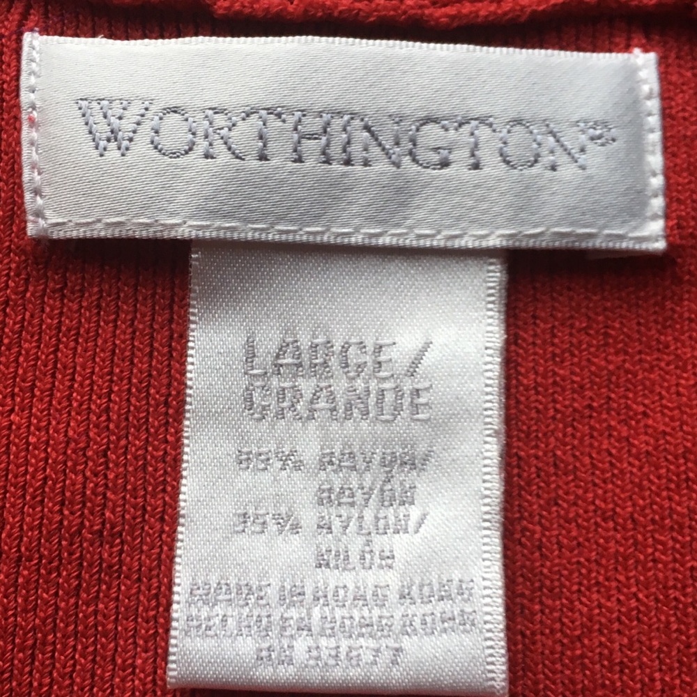 ๐ Red V-Neck Stretch Knit Shell - Picture 5 of 7